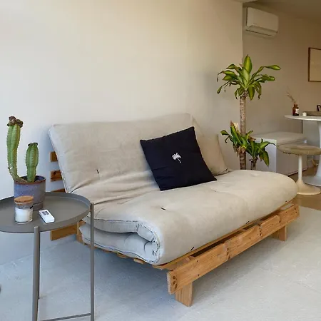 Nous Apartment